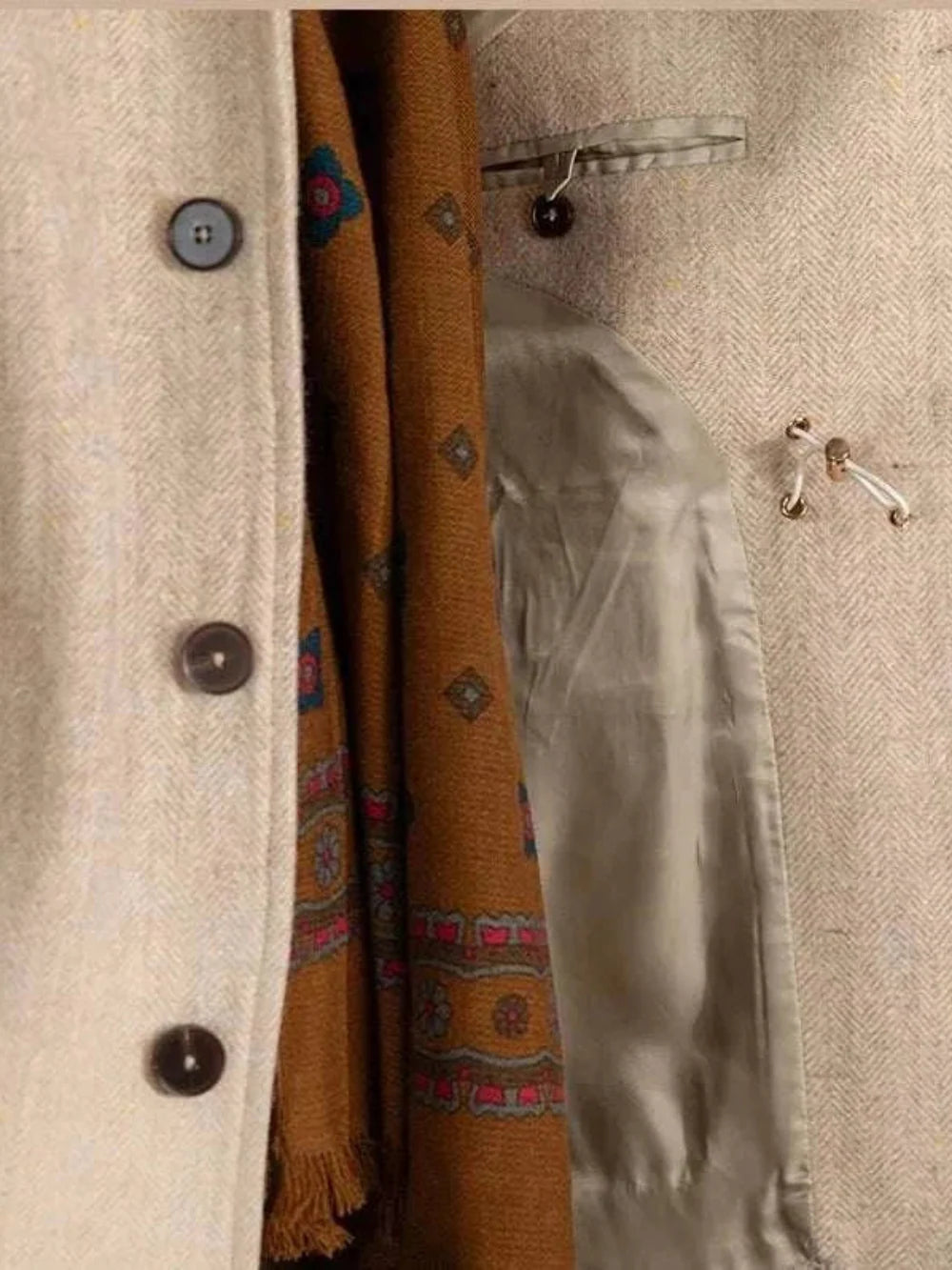 RELAXED JACKET | TRADITION AND MODERNITY